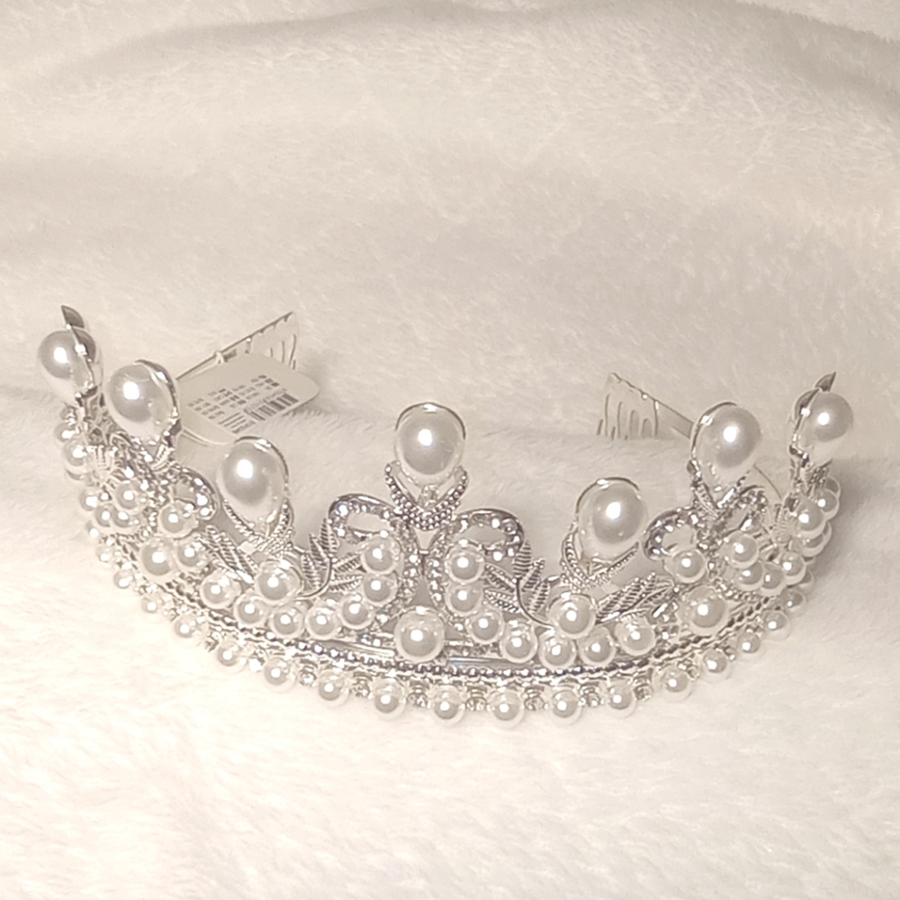 Lovisa Silver Statement Bridal Ballet Tiara Crown